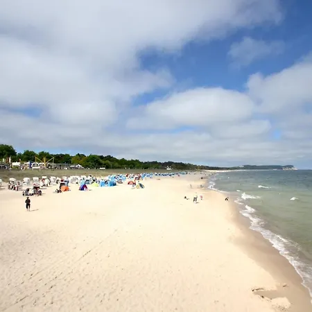 Nah Am Meer, Ruhige Lage, Gratis Nutzung Vom Ahoi Erlebnisbad Und Sauna In Sellin - Haus Buednerstube 4 * Middelhagen
